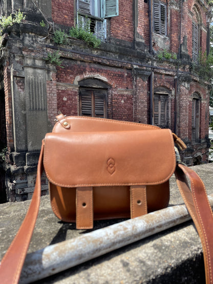 Safar Crossbody - Black