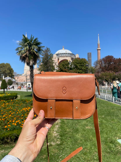 Safar Crossbody - Black