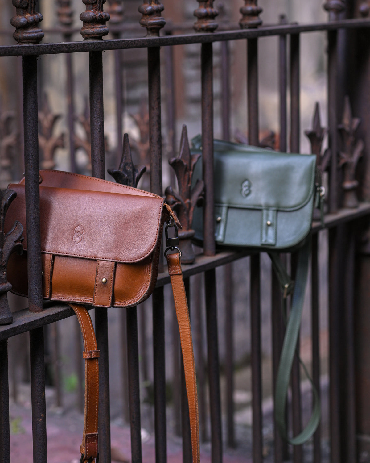 Safar Crossbody - Olive Green
